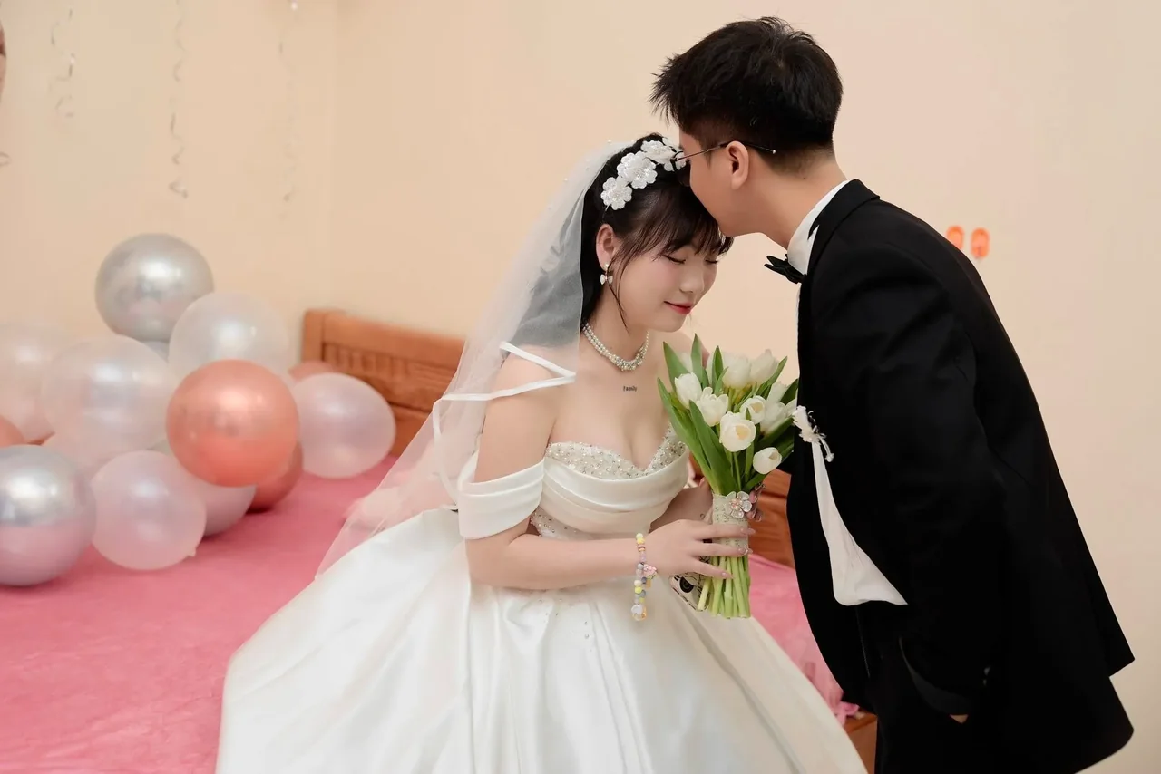 Bộ ảnh cưới thực tế